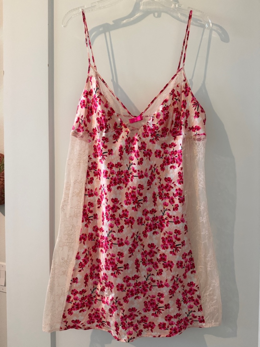 Victoria's Secret Pink Floral Lace slip / dress Sz M